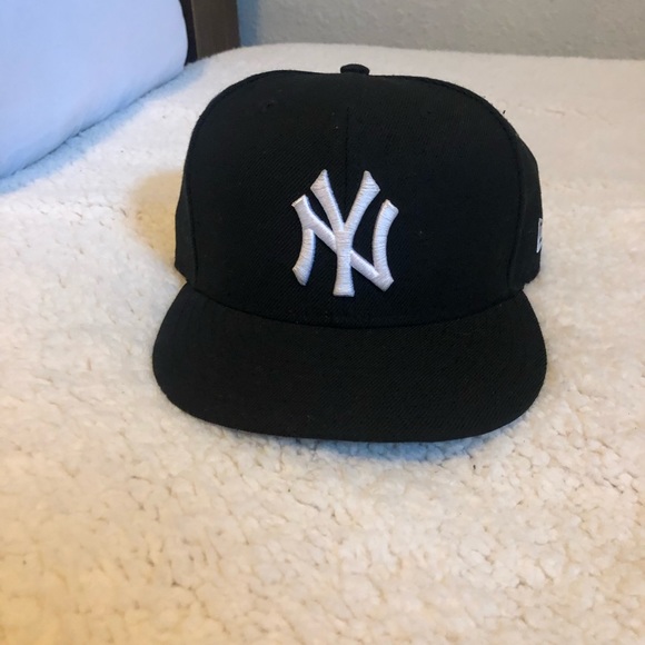 Hats for the low - Picture 5 of 8